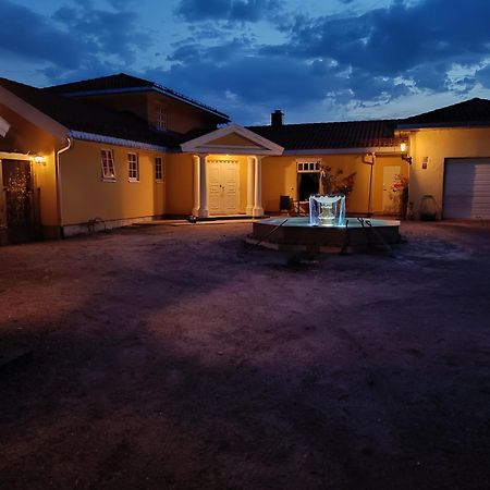 Guest House Close To Kristiansand Exterior photo